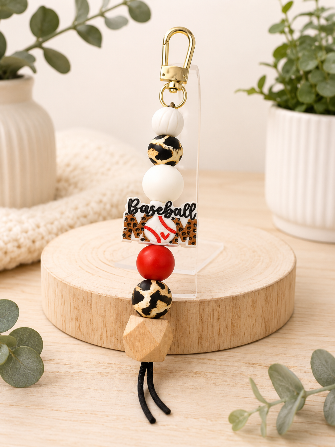 Baseball Mom Small Keychain, Handmade Beaded Keychain, Red Black Leopard Pattern, Gift for Mom, Keyring for Keys, Bag Charm, Sports Fan Gift
