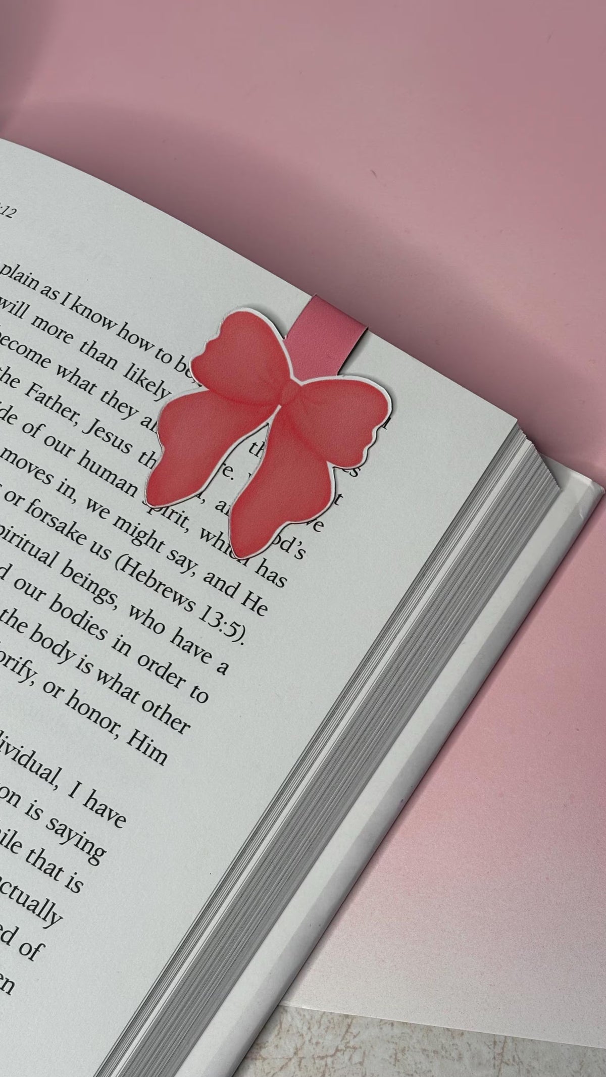 Magnetic Bookmark, Handmade Hand-Drawn Bookmarks with Cute Pink Bow, Bookish Stationery, Book Lover Gift, Magnetic Bookmarks for Readers